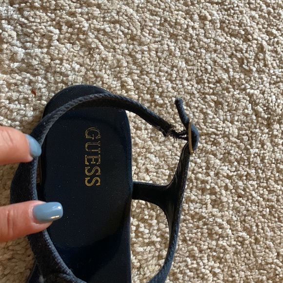 Blue sandals size 5 - Picture 2 of 3